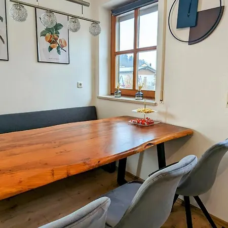 Goldstueck Mit Privatem Und Whirlpool Графенау