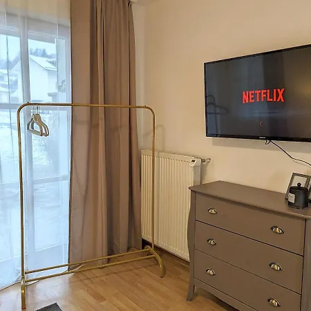 Goldstueck Mit Privatem Und Whirlpool Apartment